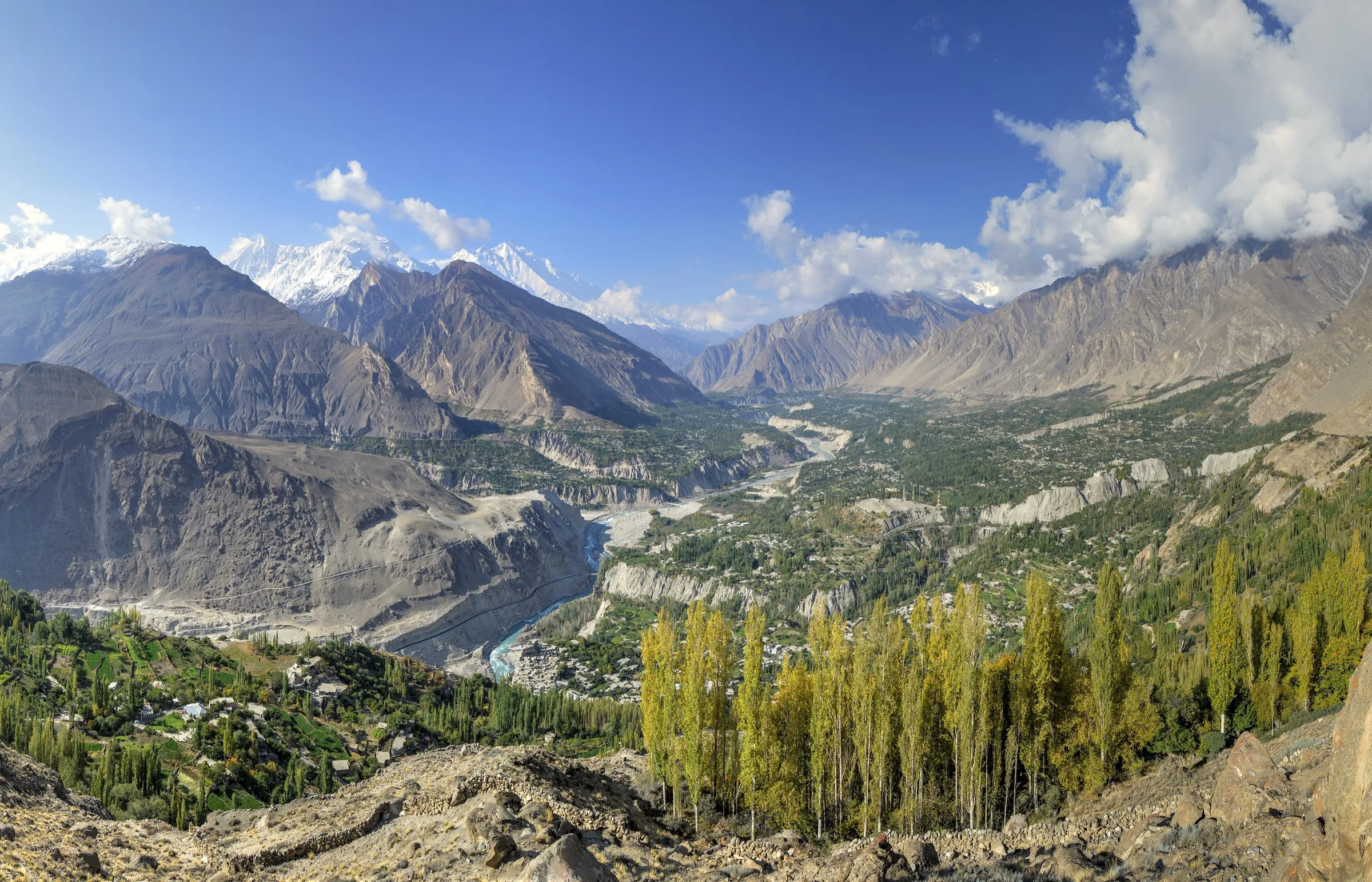 Blick über das Hunza-Tal vom Eagle’s Nest