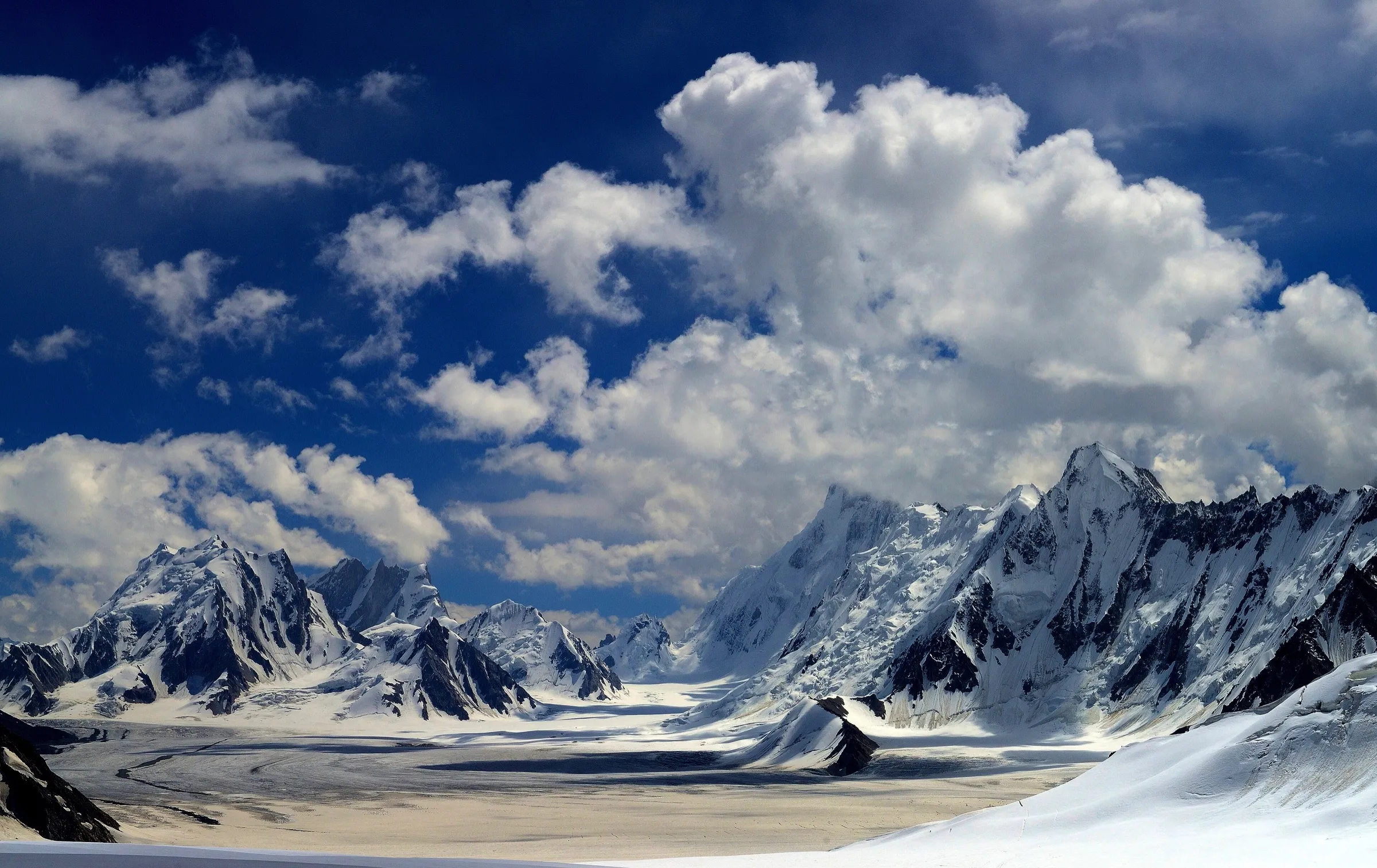 Snow Lake, the glacial basin between the Biafo and Hispar glaciers